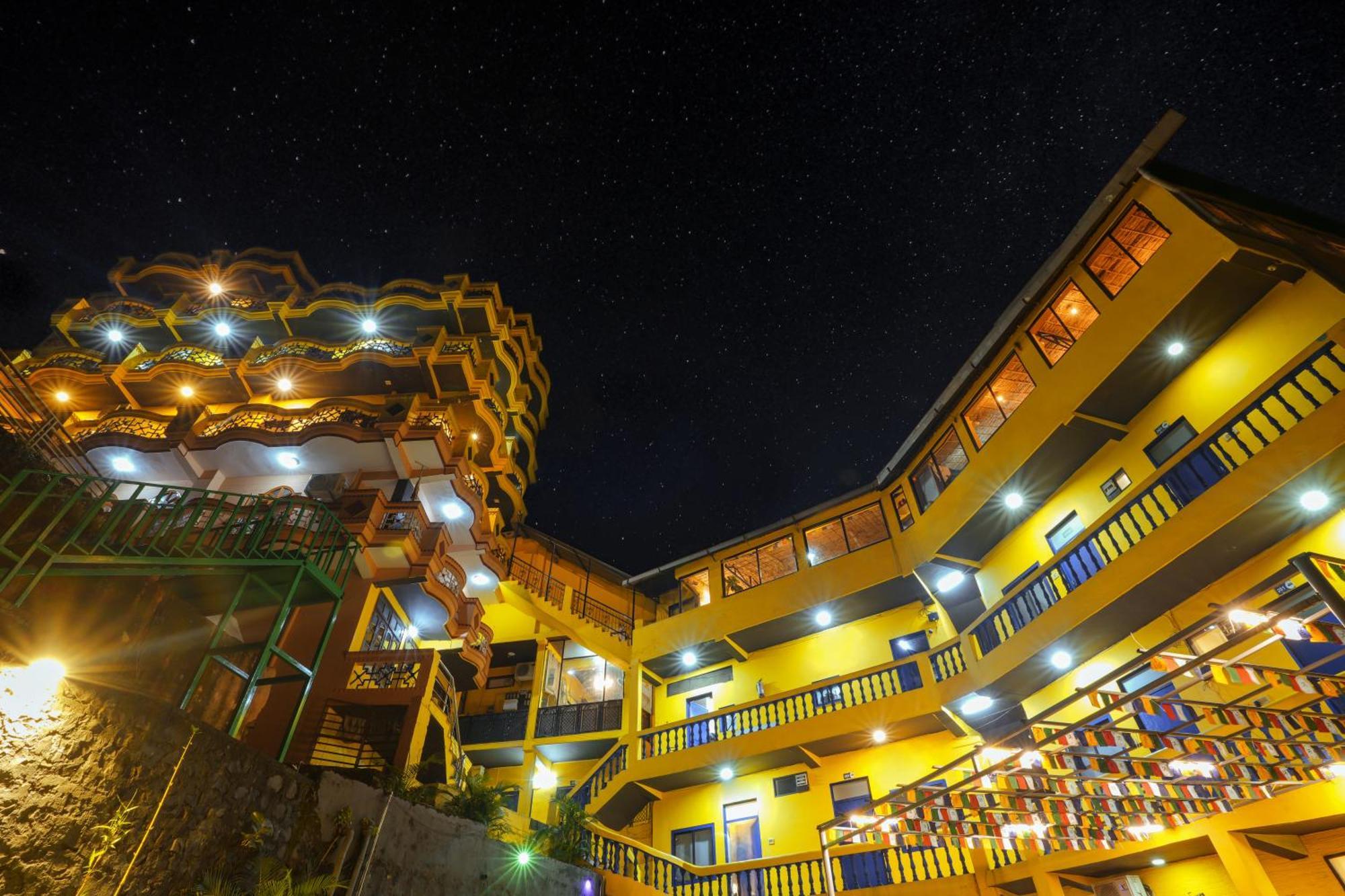 Shalom Backpackers Rishikesh Hostel Buitenkant foto