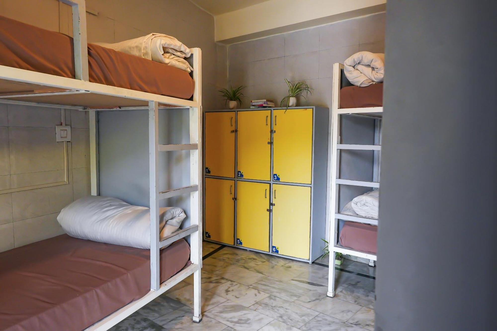 Shalom Backpackers Rishikesh Hostel Buitenkant foto