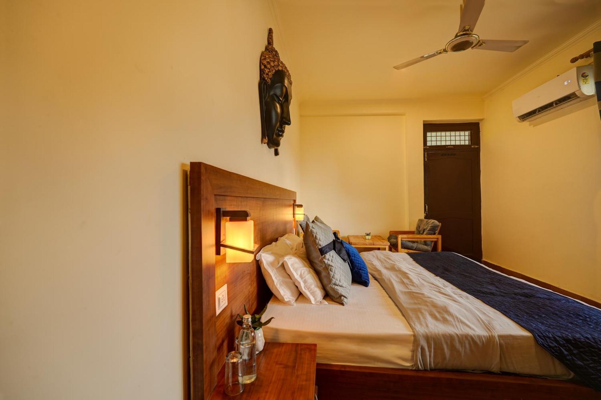 Shalom Backpackers Rishikesh Hostel Buitenkant foto